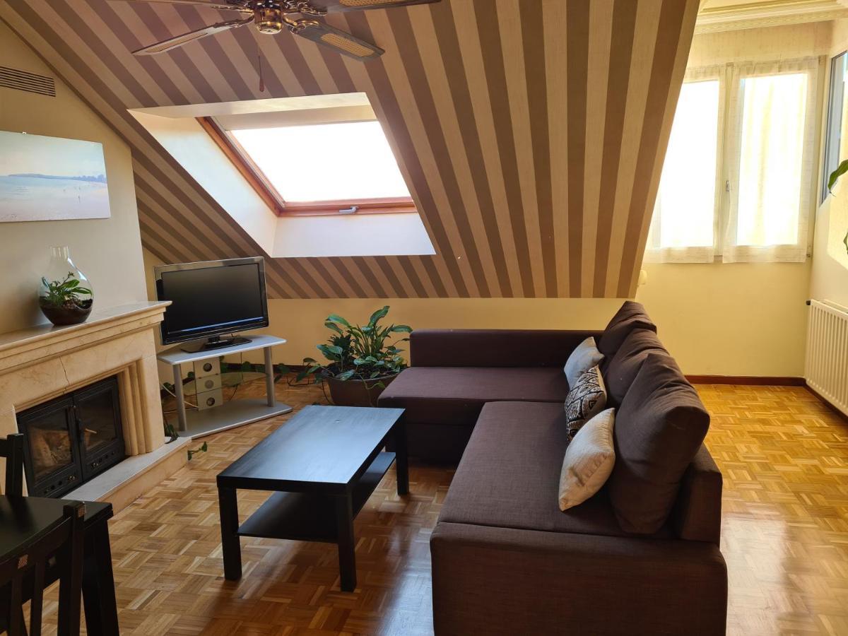 Ferienwohnung 106A Atico Con Garaje Y Chimenea Cerca De La Playa Gijón Exterior foto